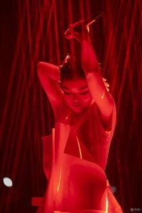 徐佳莹背景强硬,背景强硬的音乐才女，用歌声征服世界