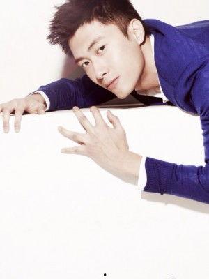 丁川个人资料,才华横溢的青年才俊，多领域成就斐然